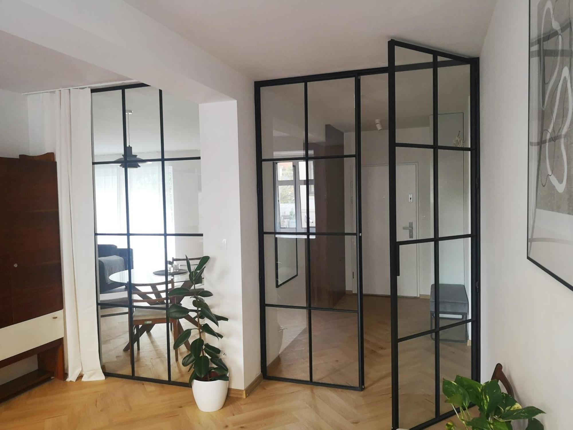 Beautiful New Apt In Old Town Near Train Station - Free Parking Bratislava Dış mekan fotoğraf