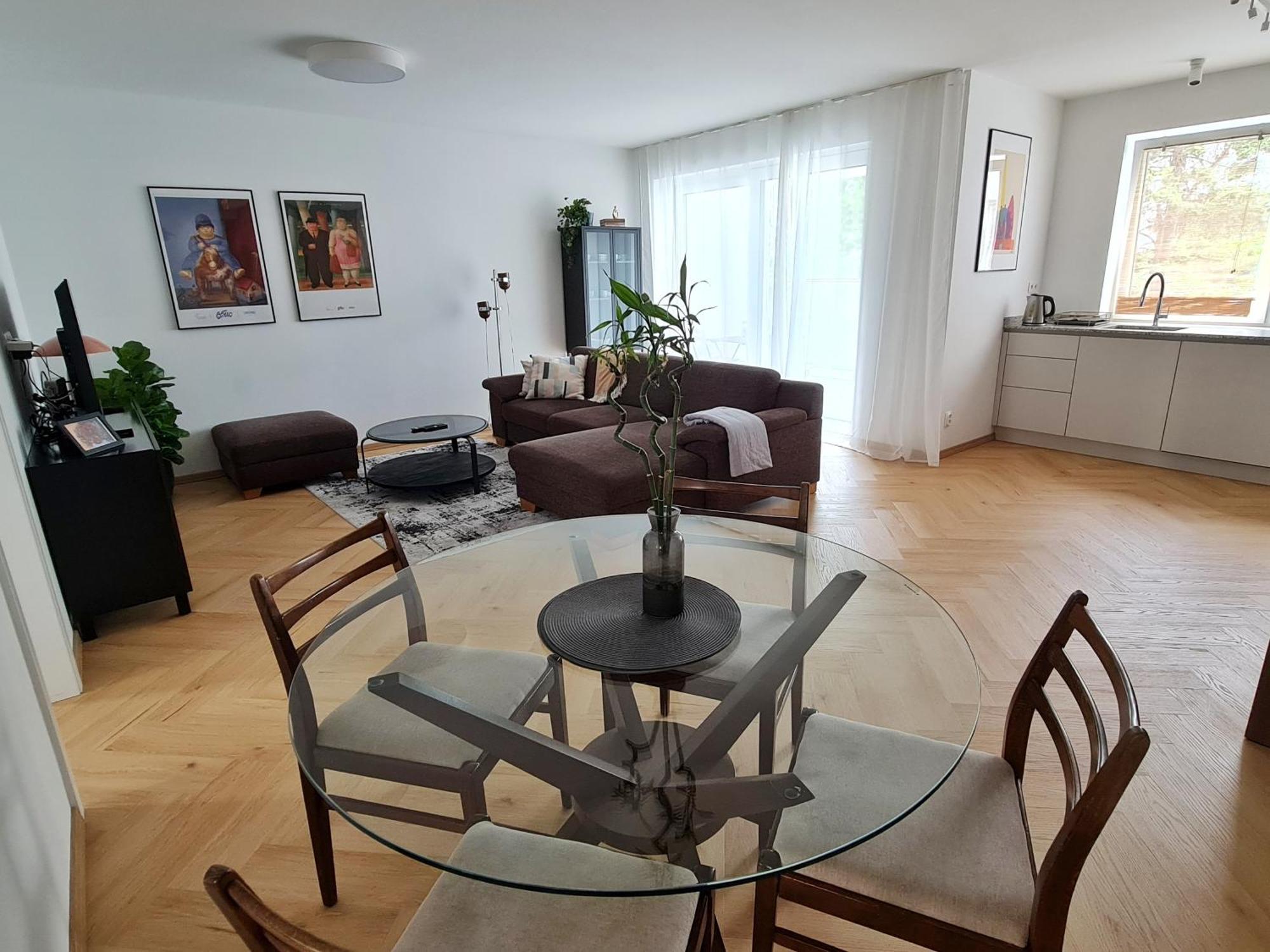 Beautiful New Apt In Old Town Near Train Station - Free Parking Bratislava Dış mekan fotoğraf